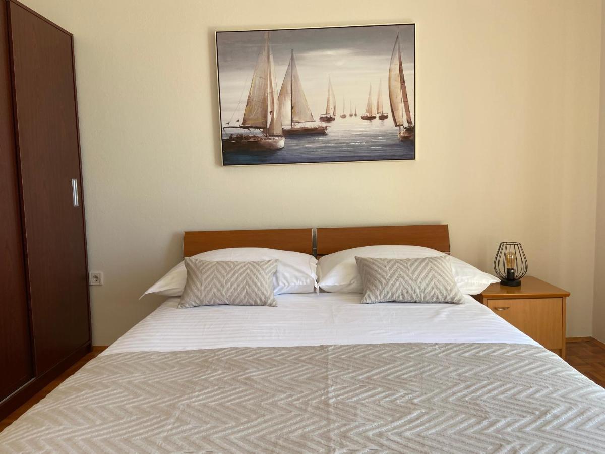 Apartman Noni Biograd Na Moru Eksteriør billede
