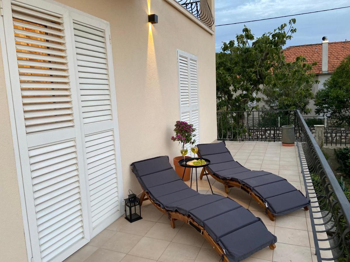 Apartman Noni Biograd Na Moru Eksteriør billede