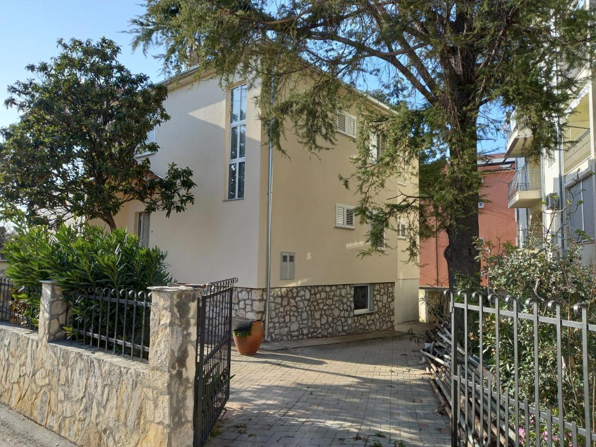 Apartman Noni Biograd Na Moru Eksteriør billede