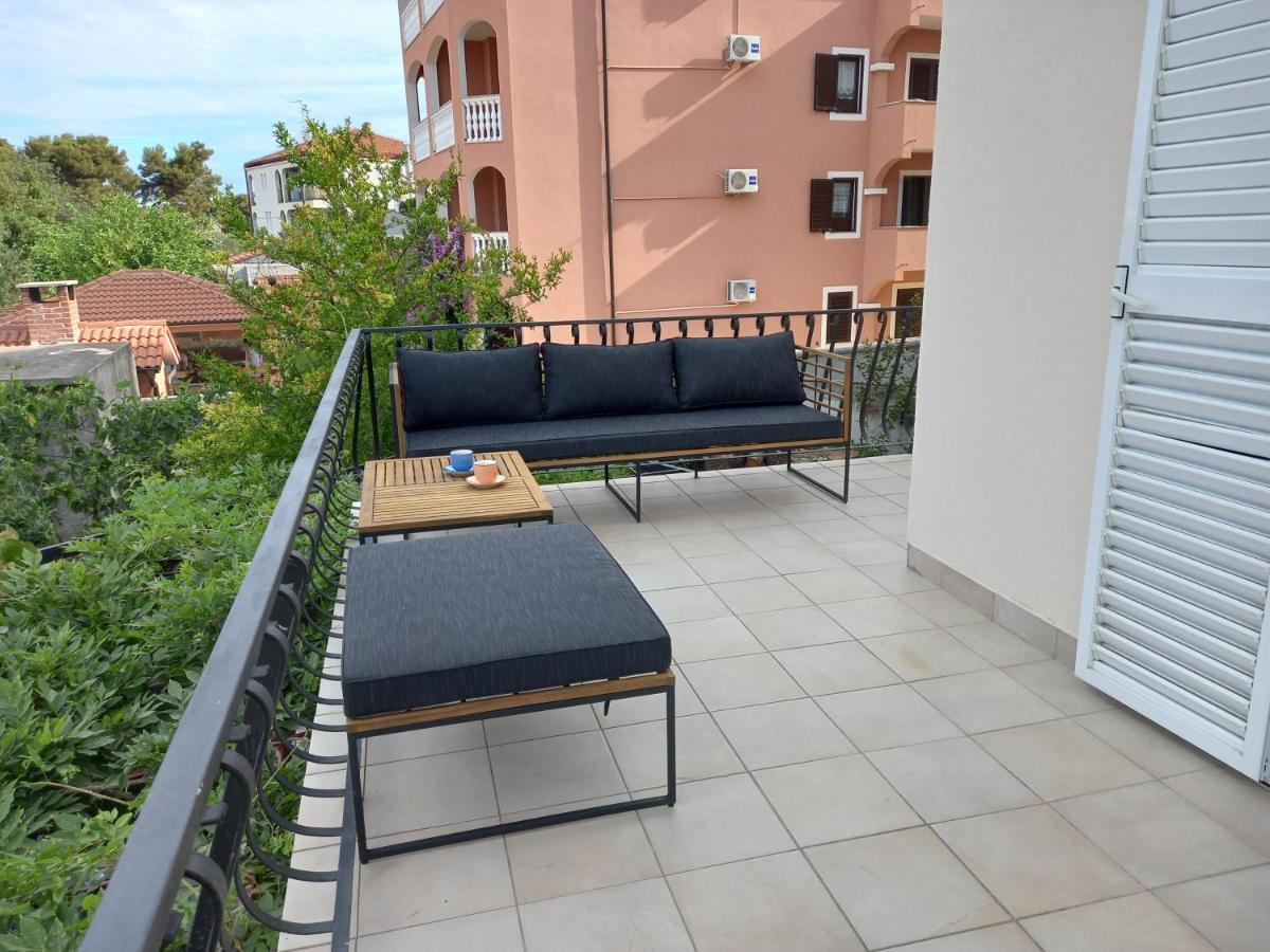 Apartman Noni Biograd Na Moru Eksteriør billede